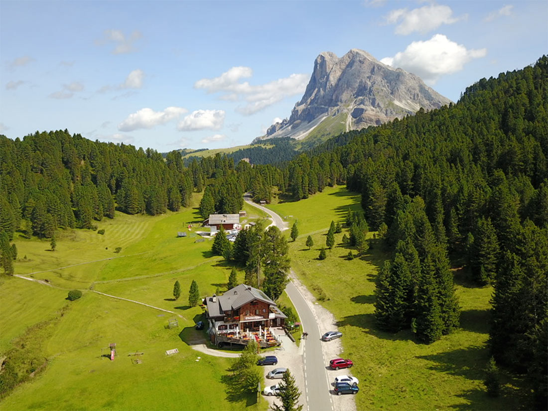 rifugio Edelweiß passo delle erbe